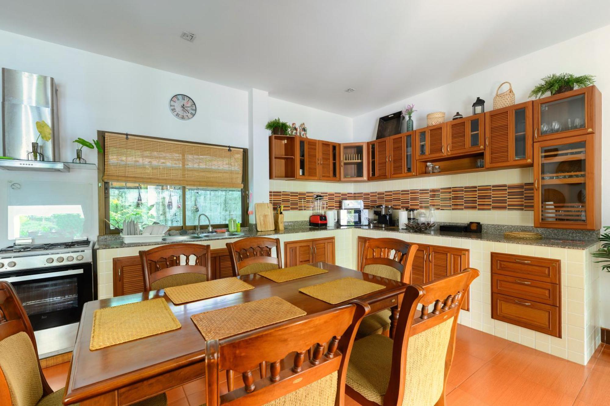 Beachfront Pool Villa Pantai Kamala Luaran gambar